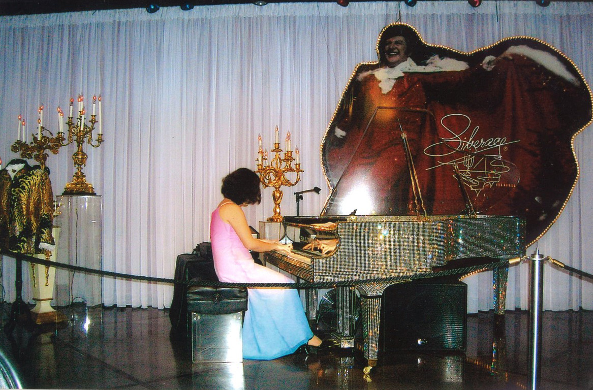 Piano Recital at the Liberace Museum, Las Vegas, NV, USA, 2009